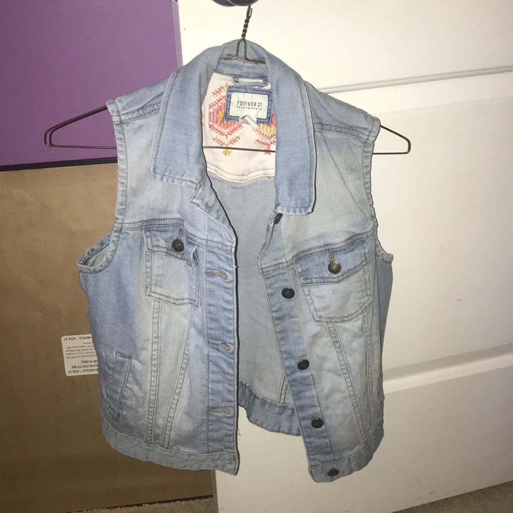 FOREVER 21 Denim vest